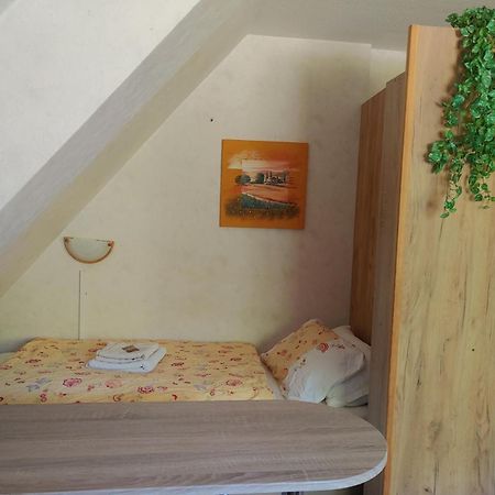 Hof Kueselberg Bed & Breakfast Thomasburg ภายนอก รูปภาพ